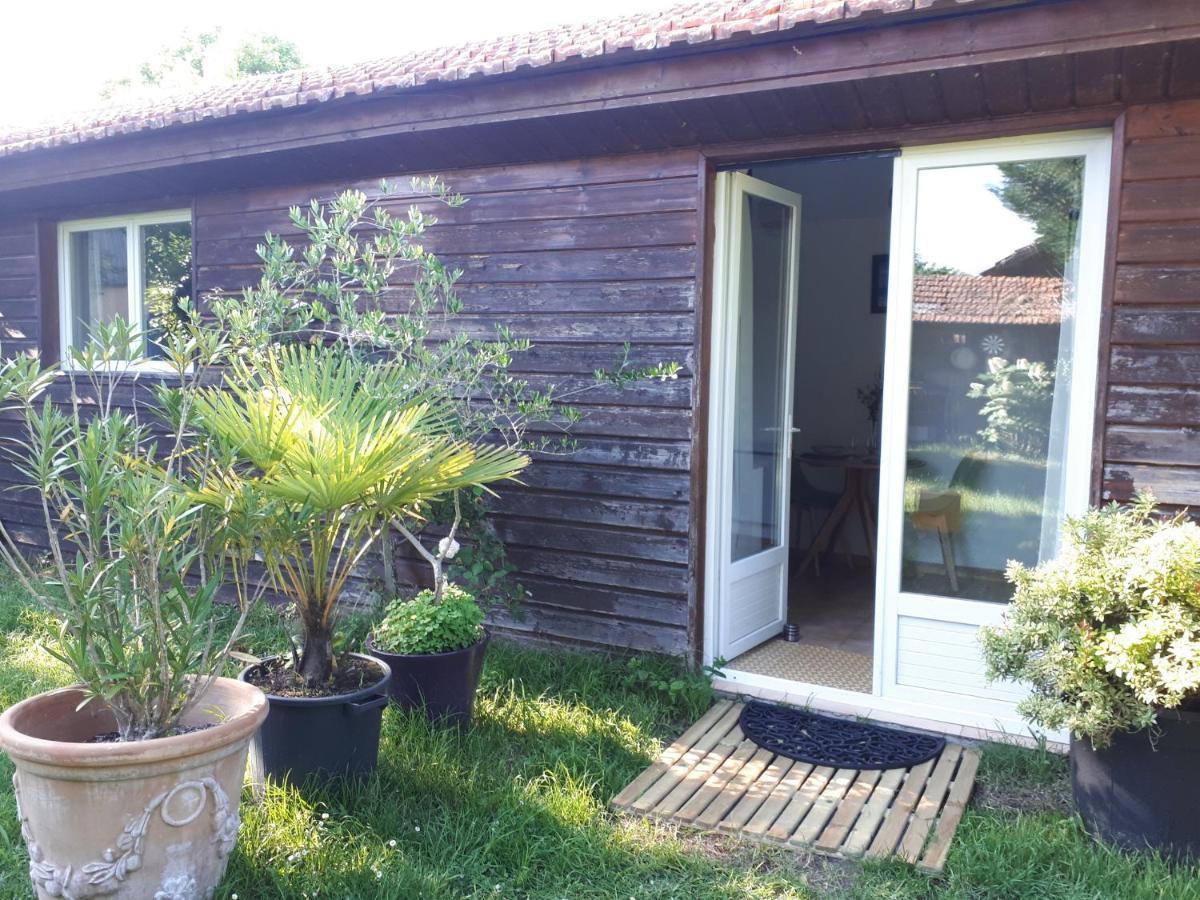 Casa vacanze L’escale Côté Jardin *